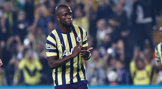 Enner Valencia'nın menajeri Gonzalo Vargas, Fenerbahçeli yıldızın geleceği hakkında açıklamalarda bulundu.